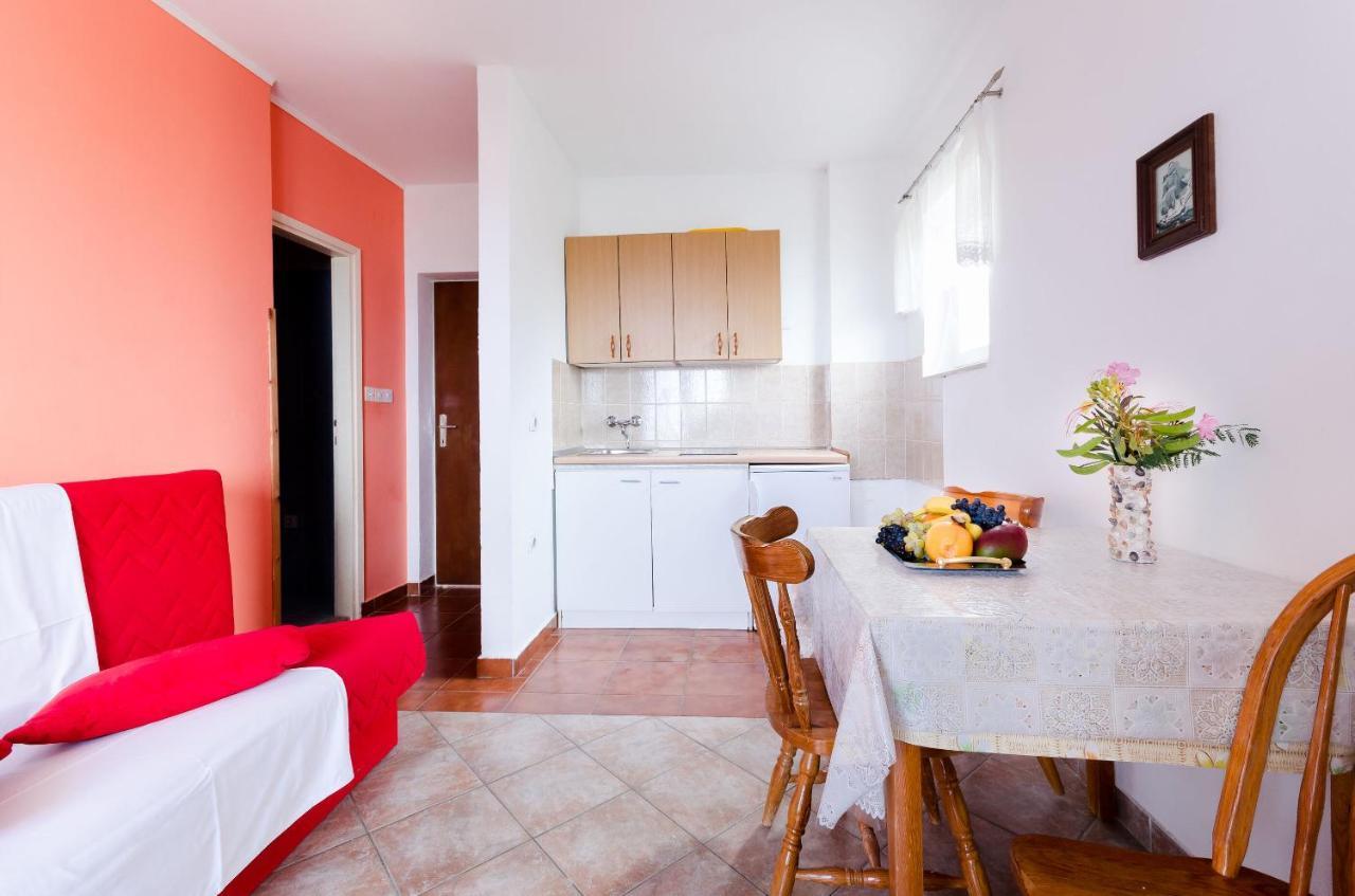 Apartments Sime Lopar Habitación foto