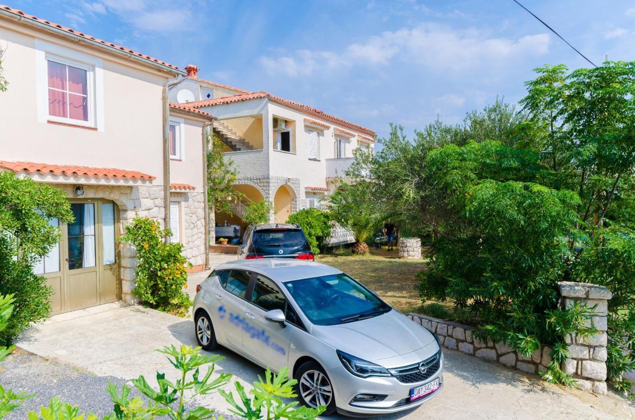 Apartments Sime Lopar Exterior foto