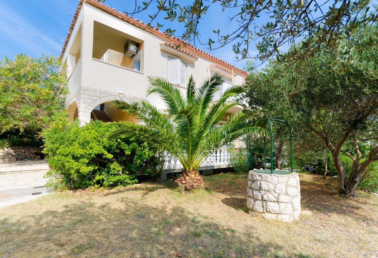 Apartments Sime Lopar Exterior foto